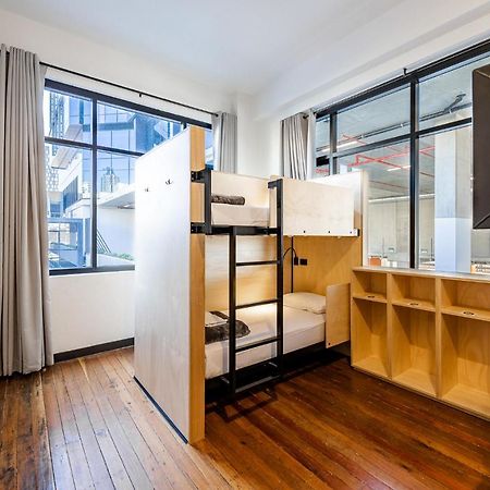 Хостел Bunk Brisbane Fortitude Valley Екстер'єр фото